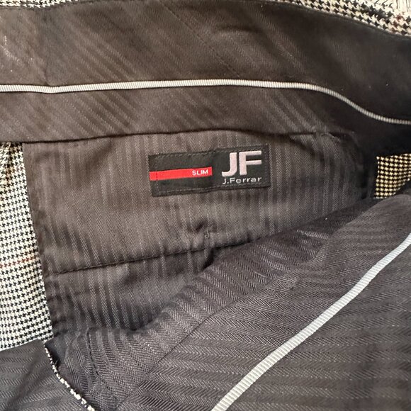 NWT J. Ferrar Men's Black and Gray Plaid Patterned Pants - Picture 4 of 7